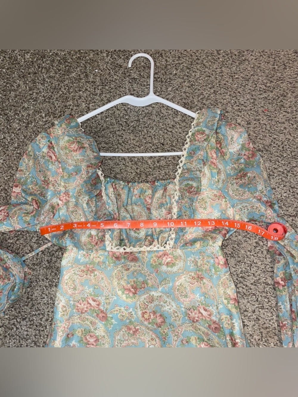 Vintage 1970s Gunne style Romantic Dress with Victorian Floral Print - Picture 13 of 15